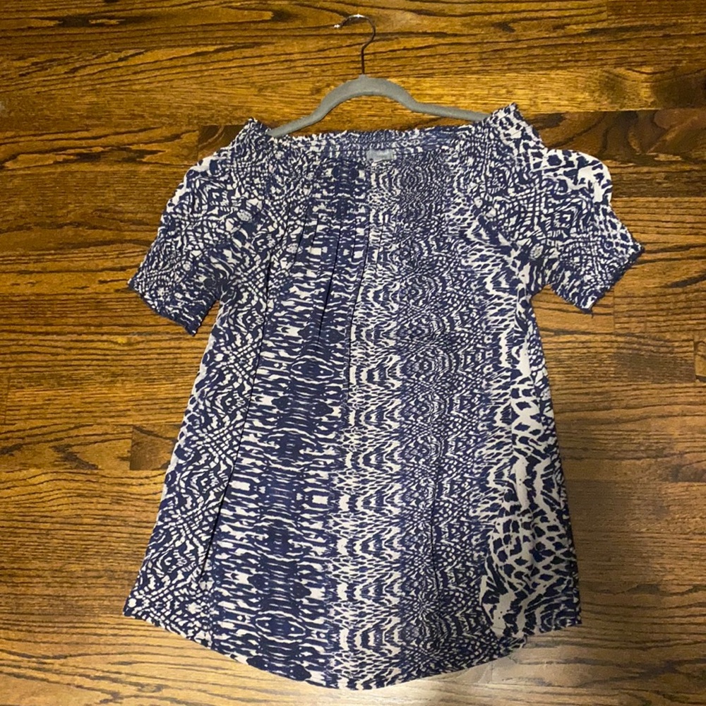 Off the shoulder maternity shirt